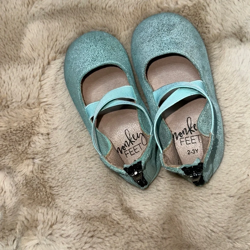 Monkey Feet Sparkly light Blue Dress Shoes